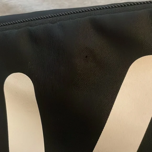 Fila Heritage Sling Bag - Picture 7 of 9